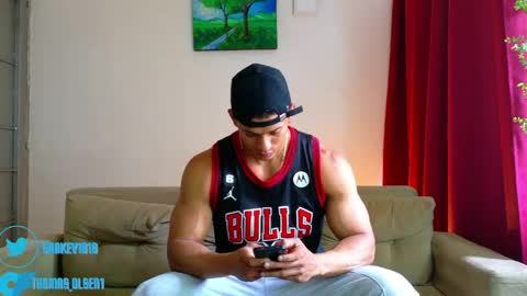 Snapshot of kale_tomson chatting on June 8, 5:57 pm kale thomson online show from June 8, 5:57 pm