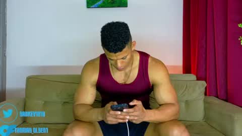 Snapshot of kale_tomson chatting on June 10, 11:57 pm kale thomson online show from June 10, 11:57 pm