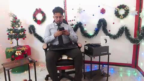 Kaleth online show from November 27, 8:55 pm