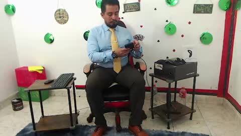 Kaleth online show from April 23, 4:24 am