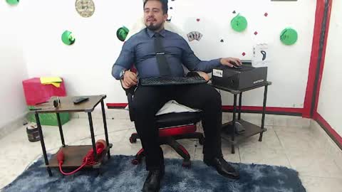 Snapshot of kalethbigdick88 chatting on May 17, 6:15 pm Kaleth online show from May 17, 6:15 pm
