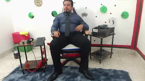 Snapshot of kalethbigdick88 chatting on May 19, 2:56 pm Kaleth online show from May 19, 2:56 pm