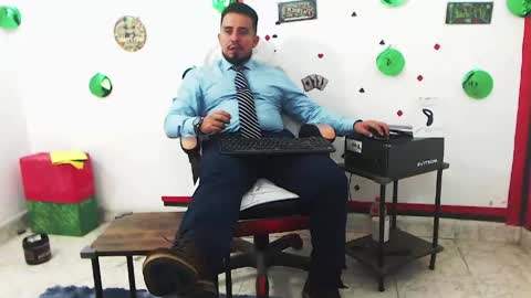 Snapshot of kalethbigdick88 chatting on May 27, 6:10 am Kaleth online show from May 27, 6:10 am