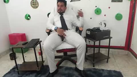 Snapshot of kalethbigdick88 chatting on July 28, 6:20 pm Kaleth online show from July 28, 6:20 pm