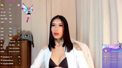 Snapshot of kali_ka chatting on December 22, 10:47 pm Kali Ka Please help me with your thumbs up its important dont forget my birthday on October 26 online show from December 22, 10:47 pm