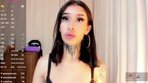 Snapshot of kali_ka chatting on December 26, 10:41 pm Kali Ka Please help me with your thumbs up its important dont forget my birthday on October 26 online show from December 26, 10:41 pm