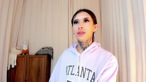 Snapshot of kali_ka chatting on January 3, 7:39 pm Kali Ka Please help me with your thumbs up its important dont forget my birthday on October 26 online show from January 3, 7:39 pm