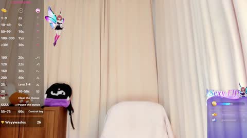 Snapshot of kali_ka chatting on January 8, 8:29 pm Kali Ka Please help me with your thumbs up its important dont forget my birthday on October 26 online show from January 8, 8:29 pm