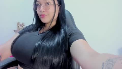 Snapshot of kali_sweet chatting on November 22, 1:48 am AndreaLactating online show from November 22, 1:48 am