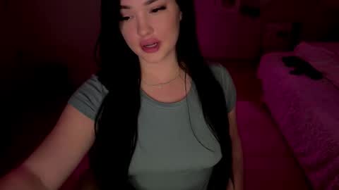 Snapshot of kali_white chatting on February 22, 12:47 pm Kali White online show from February 22, 12:47 pm