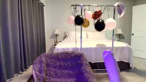 Snapshot of kaliii_jones chatting on January 6, 3:27 pm Kaliii jones online show from January 6, 3:27 pm