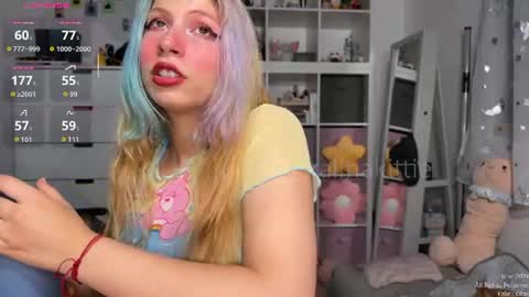 Snapshot of kalina_kittie chatting on June 8, 10:10 pm Kalina Kittie online show from June 8, 10:10 pm