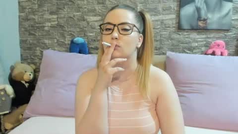 Snapshot of kalindahot chatting on July 11, 6:10 pm kalindahot online show from July 11, 6:10 pm
