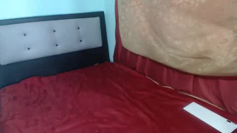 Kalipso and Jones  online show from February 4, 4:08 pm