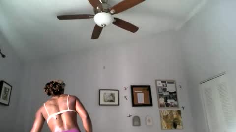 Snapshot of kalypsodynasty chatting on October 29, 5:14 pm Kalypso Dynasty online show from October 29, 5:14 pm