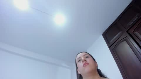 Kamilalopez online show from September 28, 8:14 pm