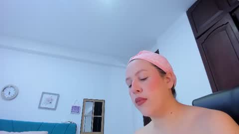 Kamilalopez online show from June 22, 9:34 pm