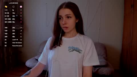 Snapshot of kami_mur chatting on February 19, 12:44 pm Kami mur online show from February 19, 12:44 pm