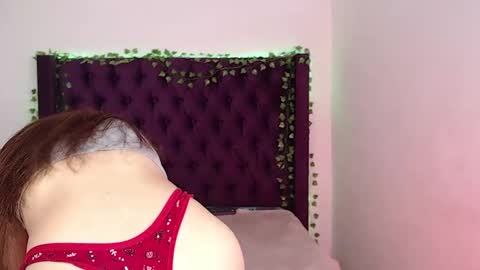 Snapshot of kamiandoscar chatting on May 22, 1:50 pm KamiYOscar online show from May 22, 1:50 pm
