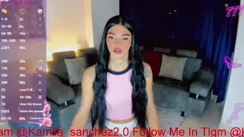 Snapshot of kamil_dolll chatting on May 13, 7:50 am kamil_dolll online show from May 13, 7:50 am