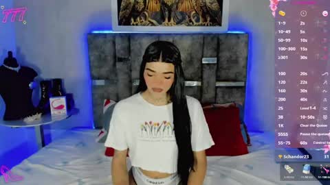 Snapshot of kamil_dolll chatting on May 26, 6:31 am kamil_dolll online show from May 26, 6:31 am