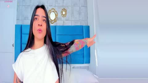 Snapshot of kamilabetancourt chatting on May 18, 2:45 pm Kamila Betancourt online show from May 18, 2:45 pm