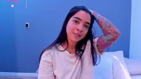 Snapshot of kamilabetancourt chatting on June 12, 1:54 pm Kamila Betancourt online show from June 12, 1:54 pm