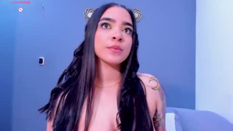 Snapshot of kamilabetancourt chatting on June 19, 6:45 pm Kamila Betancourt online show from June 19, 6:45 pm