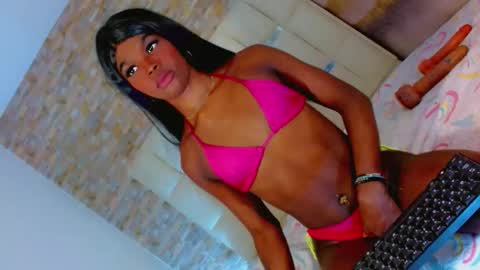 Snapshot of kamilacardenaz chatting on April 13, 4:34 pm kamilacardenaz online show from April 13, 4:34 pm