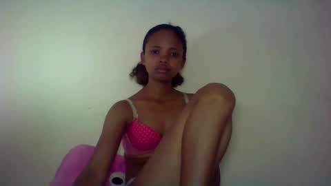 kamillah69 online show from February 16, 1:13 am