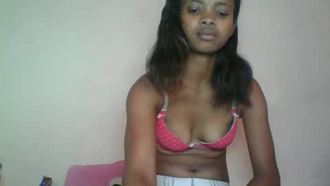 kamillah69 online show from March 2, 6:36 am