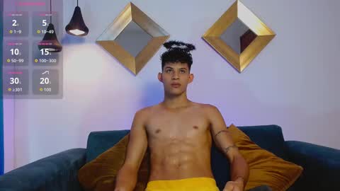 Kami online show from December 1, 6:35 pm