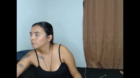 kammy   y   camila online show from April 22, 3:13 pm