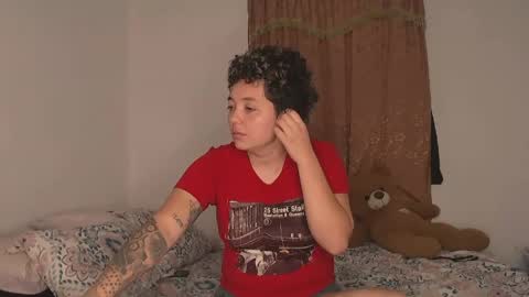 Snapshot of kammy_cami chatting on June 9, 11:00 am kammy y camila online show from June 9, 11:00 am