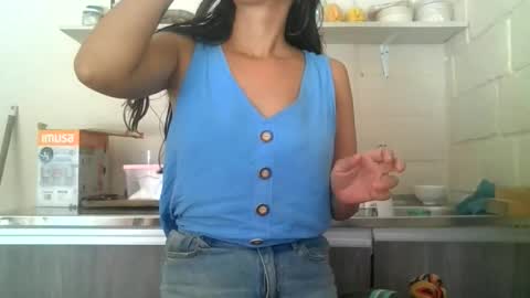 Snapshot of kandienaughty chatting on December 22, 7:33 pm kandienaughty online show from December 22, 7:33 pm