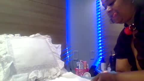 kandii Kissed online show from June 26, 8:41 am