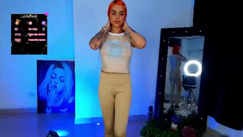 Snapshot of kandygirl_023 chatting on July 25, 1:04 am hello Im Danni online show from July 25, 1:04 am