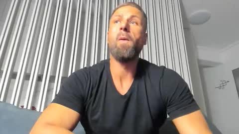 Kane OF strongkane online show from December 5, 6:37 pm