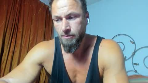 Snapshot of kanegriffin26 chatting on May 7, 11:54 pm Kane OF strongkane online show from May 7, 11:54 pm