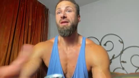 Snapshot of kanegriffin26 chatting on June 25, 11:31 pm Kane OF strongkane online show from June 25, 11:31 pm