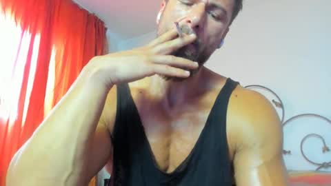 Snapshot of kanegriffin26 chatting on July 2, 11:27 am Kane OF strongkane online show from July 2, 11:27 am