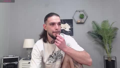 Kane online show from February 20, 10:32 pm