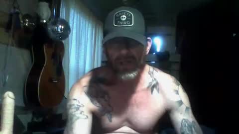 Snapshot of kaneisyours2420 chatting on April 29, 2:37 am Tucker online show from April 29, 2:37 am