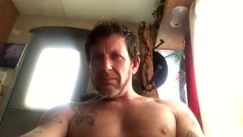 Snapshot of kaneisyours2420 chatting on June 7, 12:42 pm Tucker online show from June 7, 12:42 pm
