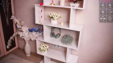 Snapshot of kaneshacornick chatting on October 25, 3:36 am Alice online show from October 25, 3:36 am