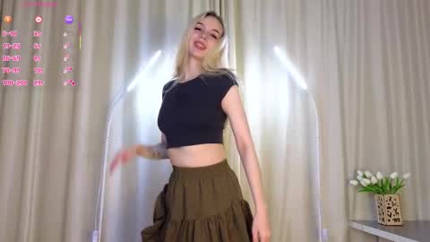 Snapshot of kaneshacornick chatting on November 29, 4:21 pm Alice online show from November 29, 4:21 pm