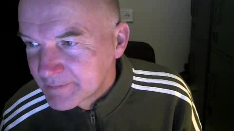 Snapshot of kapitein_rob chatting on December 15, 6:07 am Robbie online show from December 15, 6:07 am