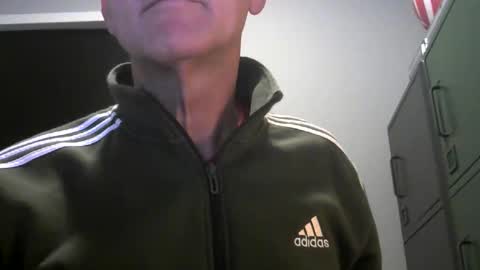 Robbie online show from November 20, 5:40 am