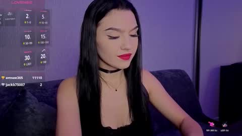 Snapshot of kara_life chatting on October 30, 1:18 am kara_life online show from October 30, 1:18 am