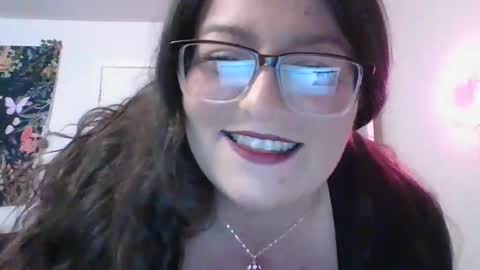 karamelbaby89 online show from December 15, 1:46 am